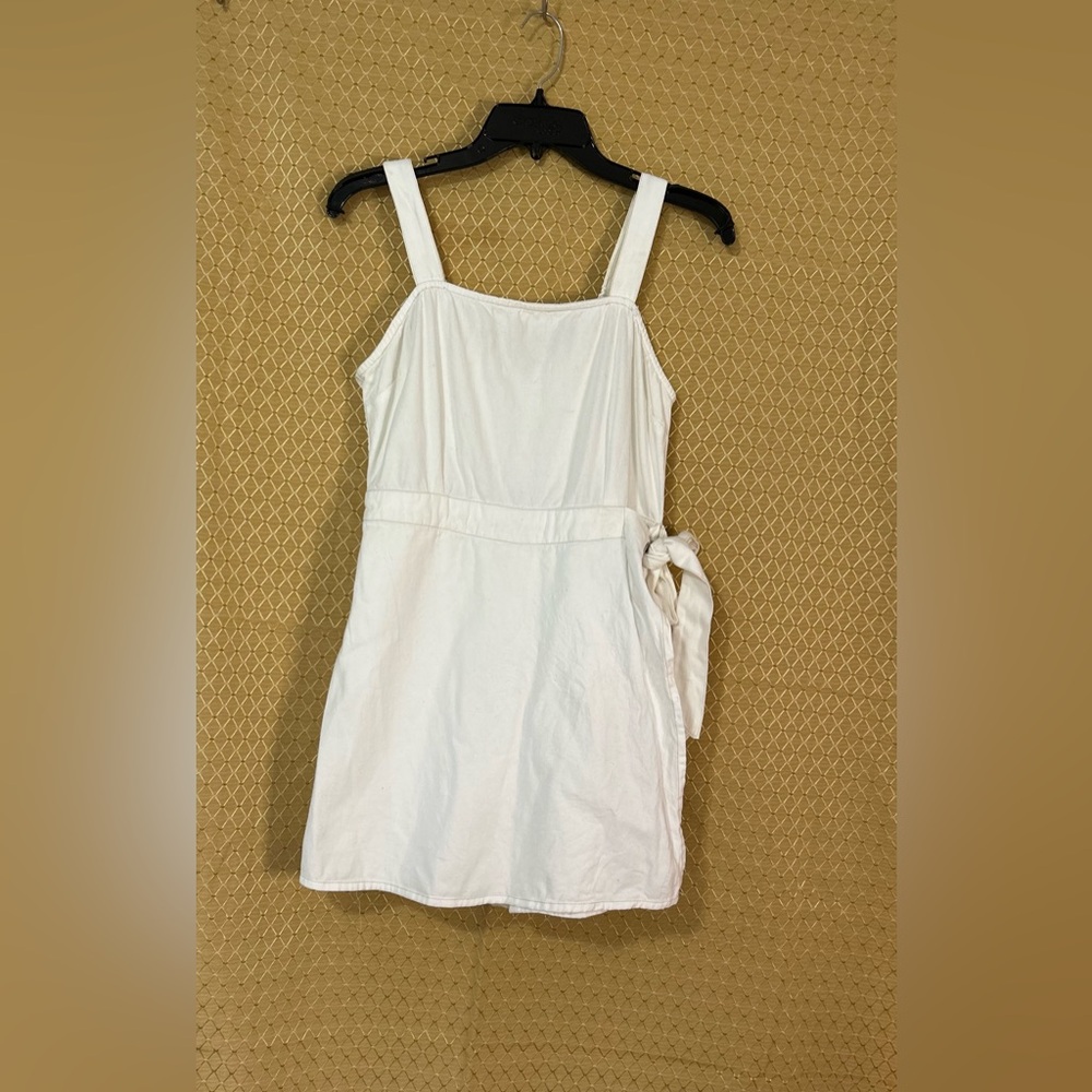 Sincerely Jules White Rompers Sz L Smocked Back Square Neck Front Flap NWT Tie